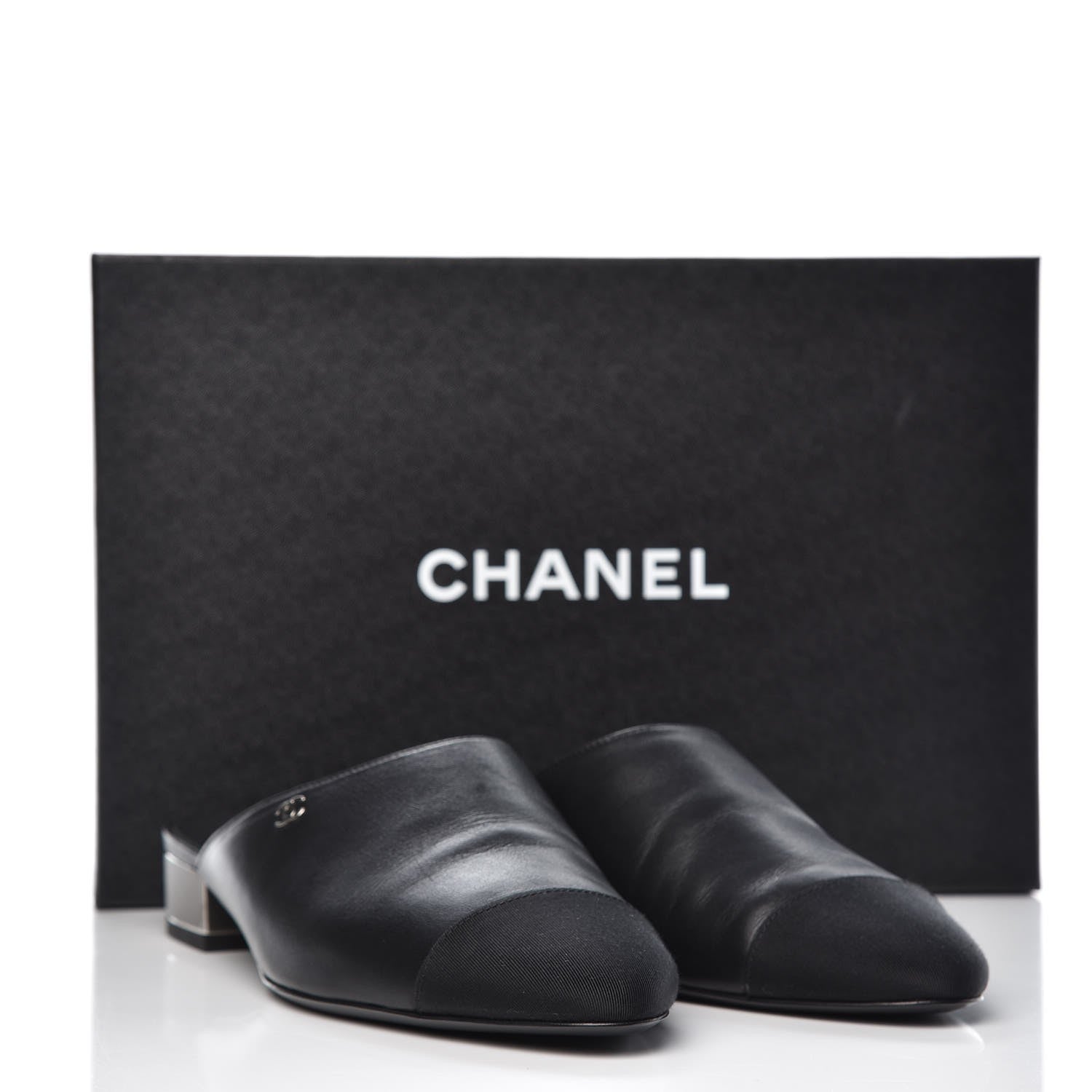Chanel Lambskin Grosgrain Cap Toe CC Mules 40.5 Black 11 of 11