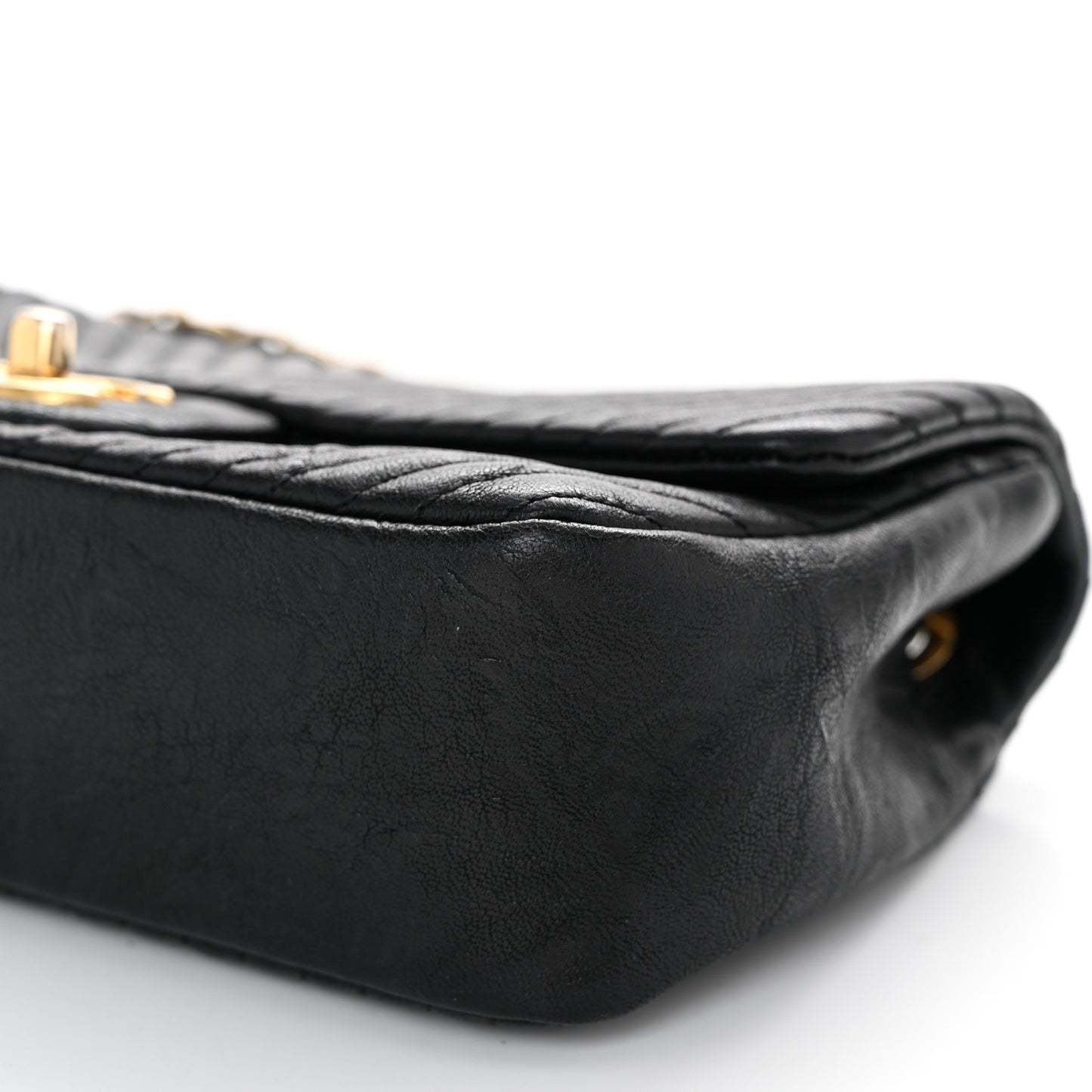 Calfskin Surpique Chevron Small Flap Black
