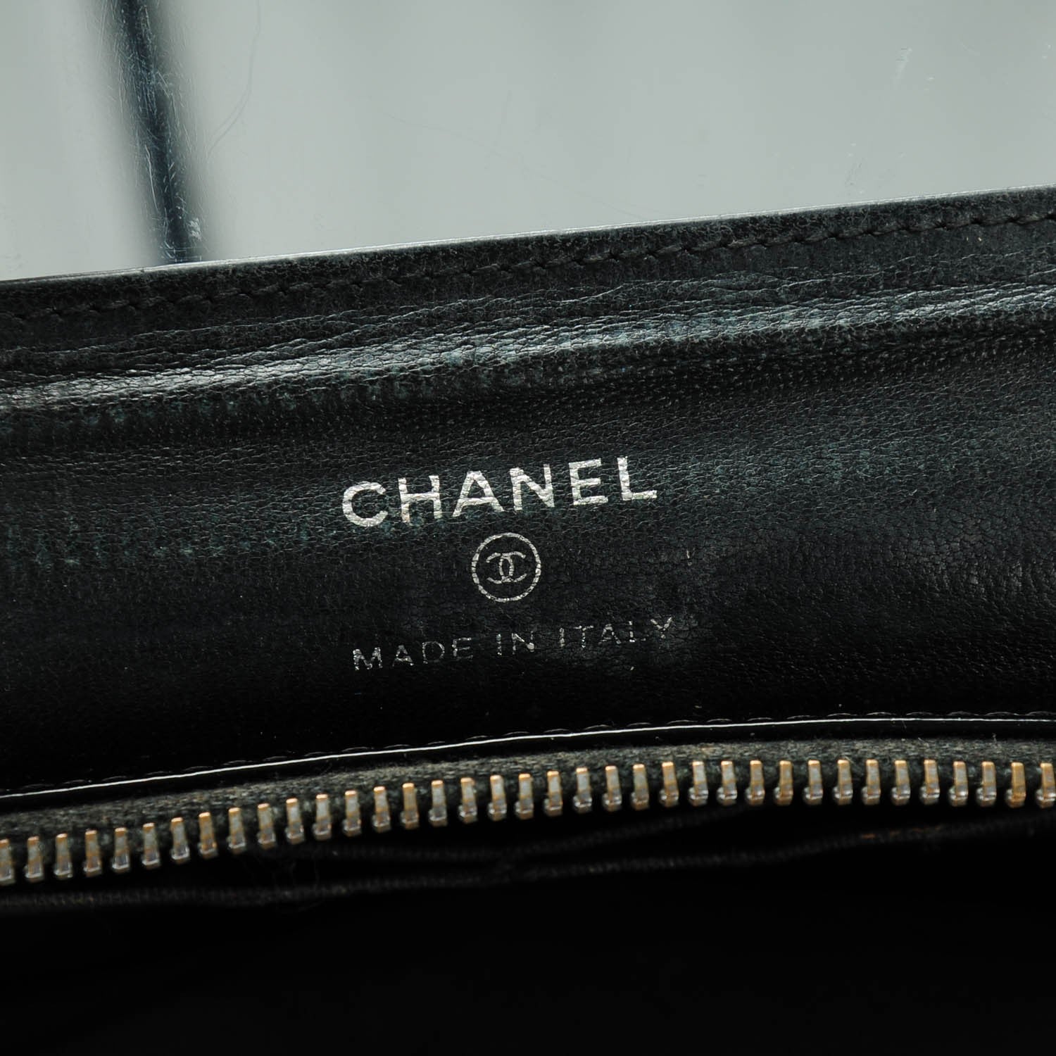 Chanel Distressed Patent Quilted Flap Cosmetic Case Black 6 of 8
