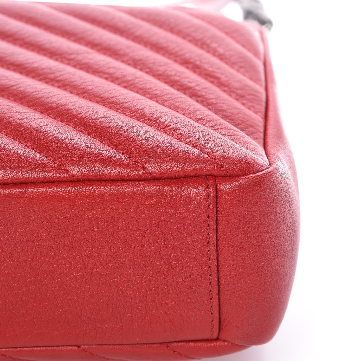 Saint Laurent Sheepskin Matelasse Chevron Monogram Medium College Bag Rouge 14 of 14