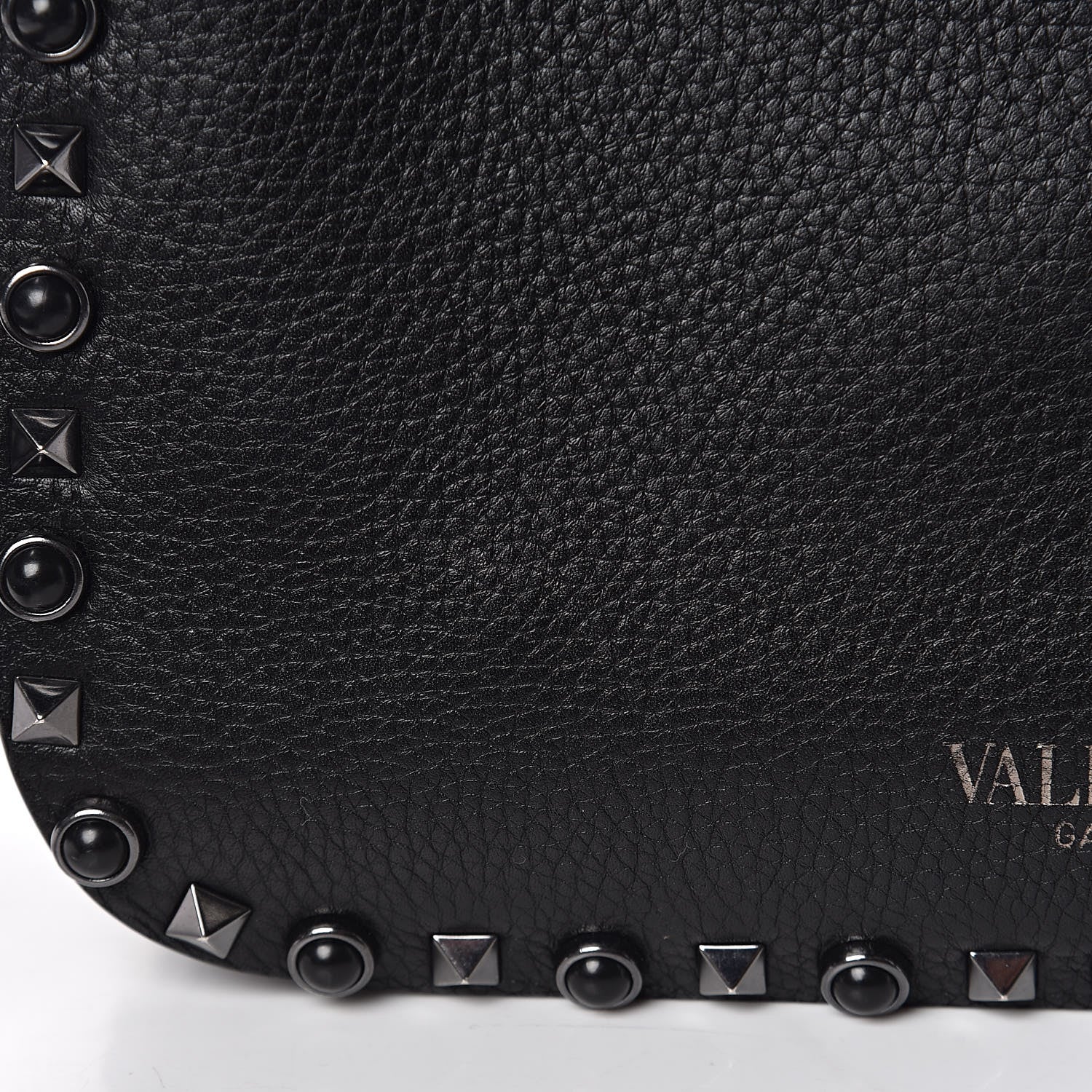 Valentino Garavani Pebbled Calfskin Onyx Medium Guitar Strap Rockstud Rolling Flap Saddle Bag Black 9 of 18