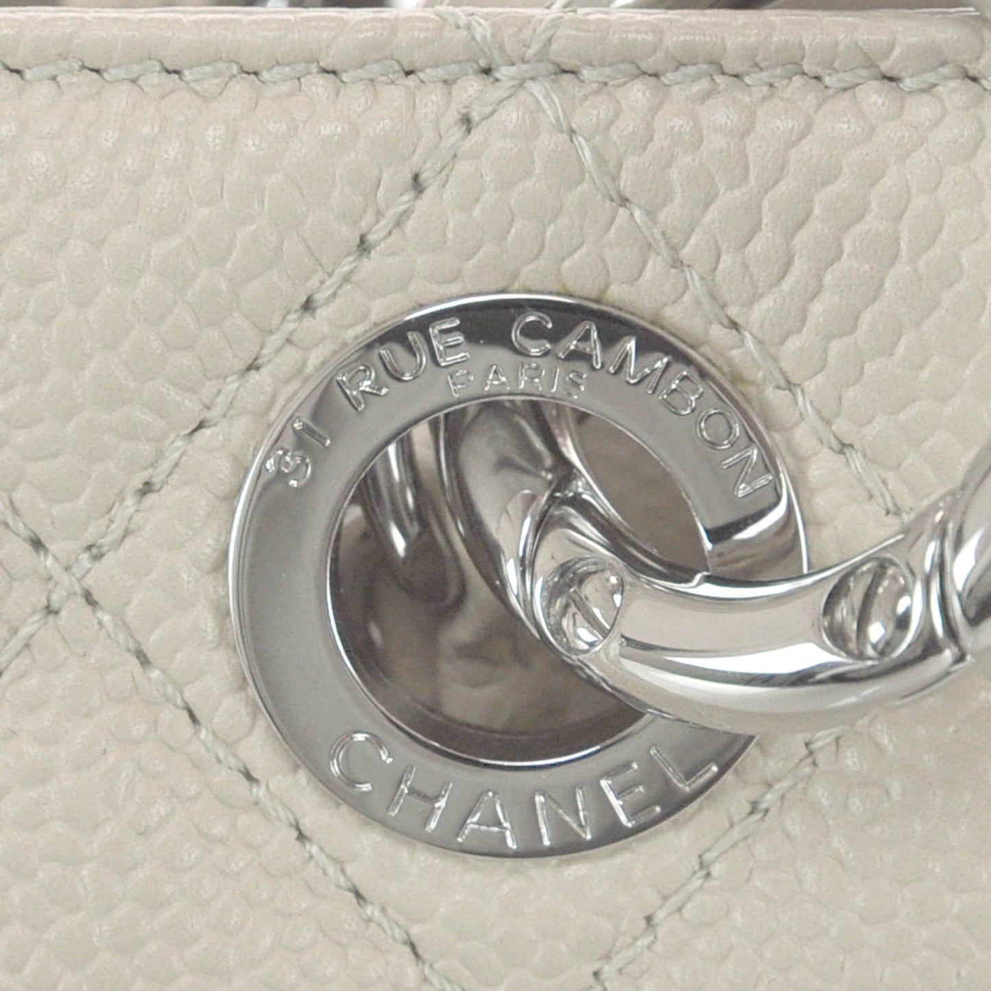 Caviar Grand Shopping Tote GST Beige Clair
