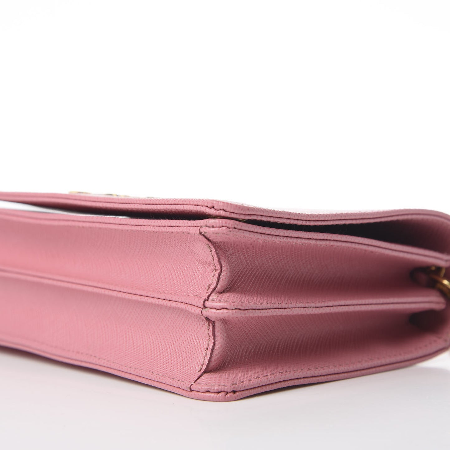 Saffiano Lux Chain Wallet Petalo