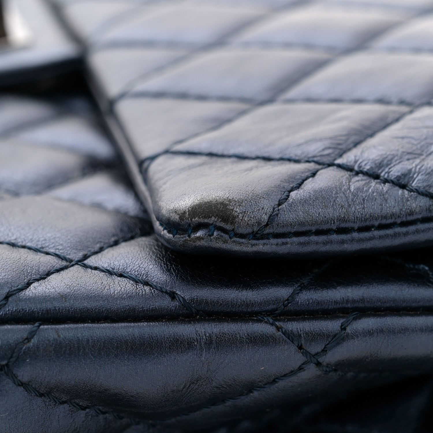 Chanel Metallic Aged Calfskin Quilted 2.55 Reissue 226 Flap Dark Navy Blue 11 of 12