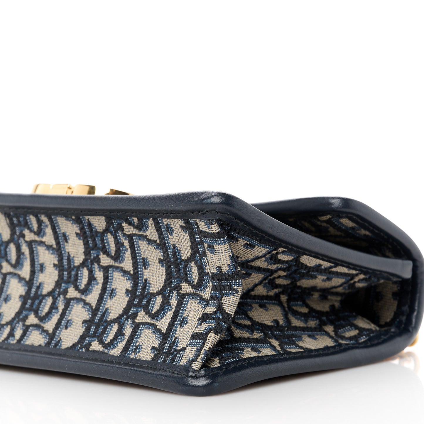Oblique 30 Montaigne East West Chain Flap Bag Blue