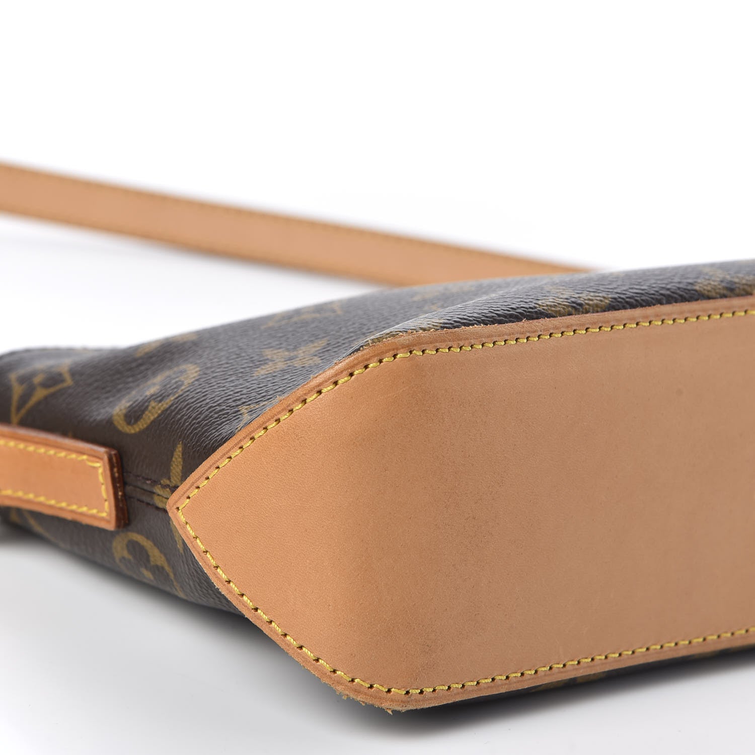 Louis Vuitton Monogram Trotteur 5 of 9