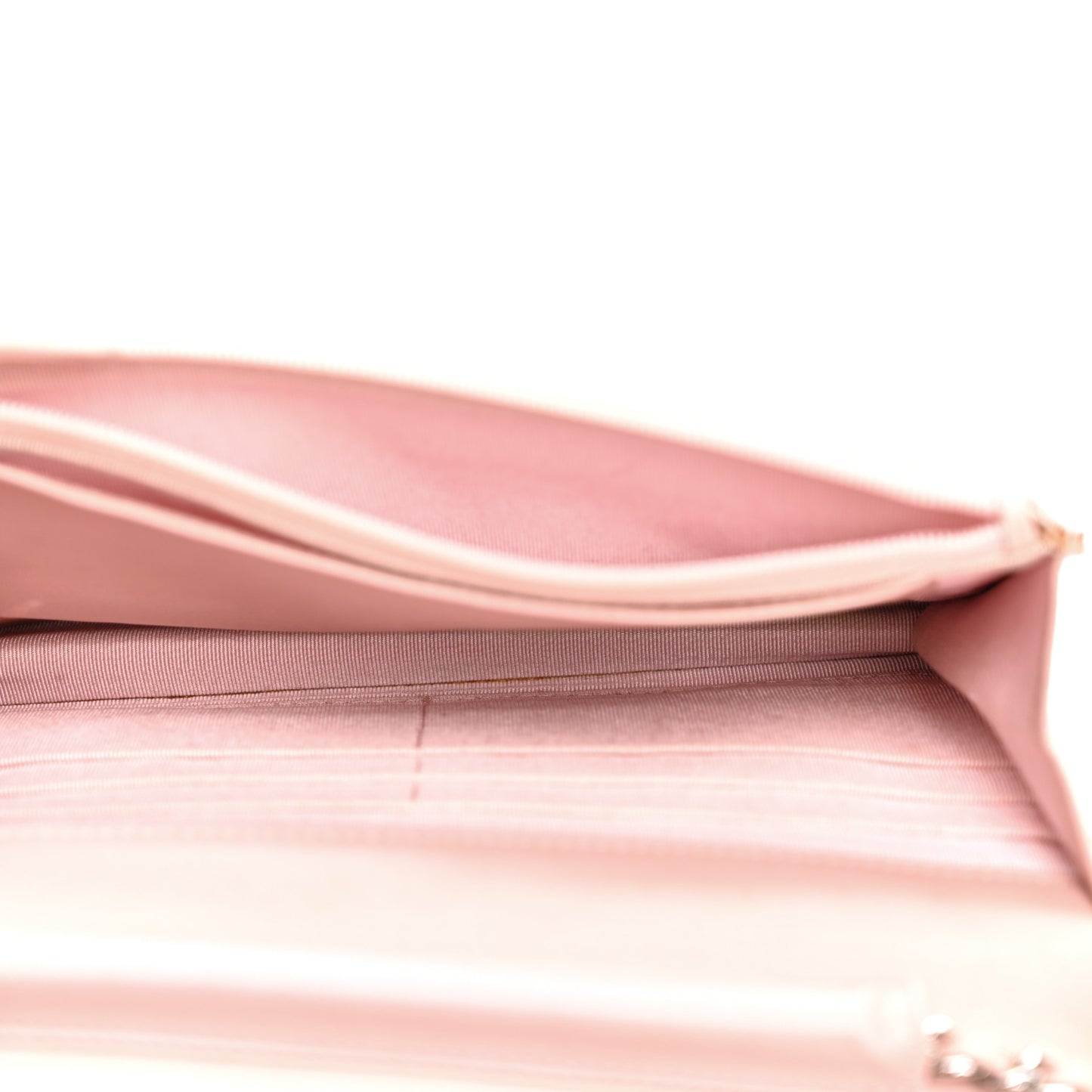 Lambskin Quilted Wallet On Chain WOC Pink