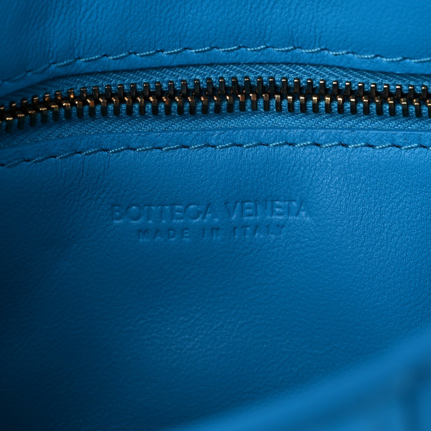 Bottega Veneta Nappa Maxi Intrecciato Small Padded Cassette Crossbody Bag Pool Blue 6 of 10