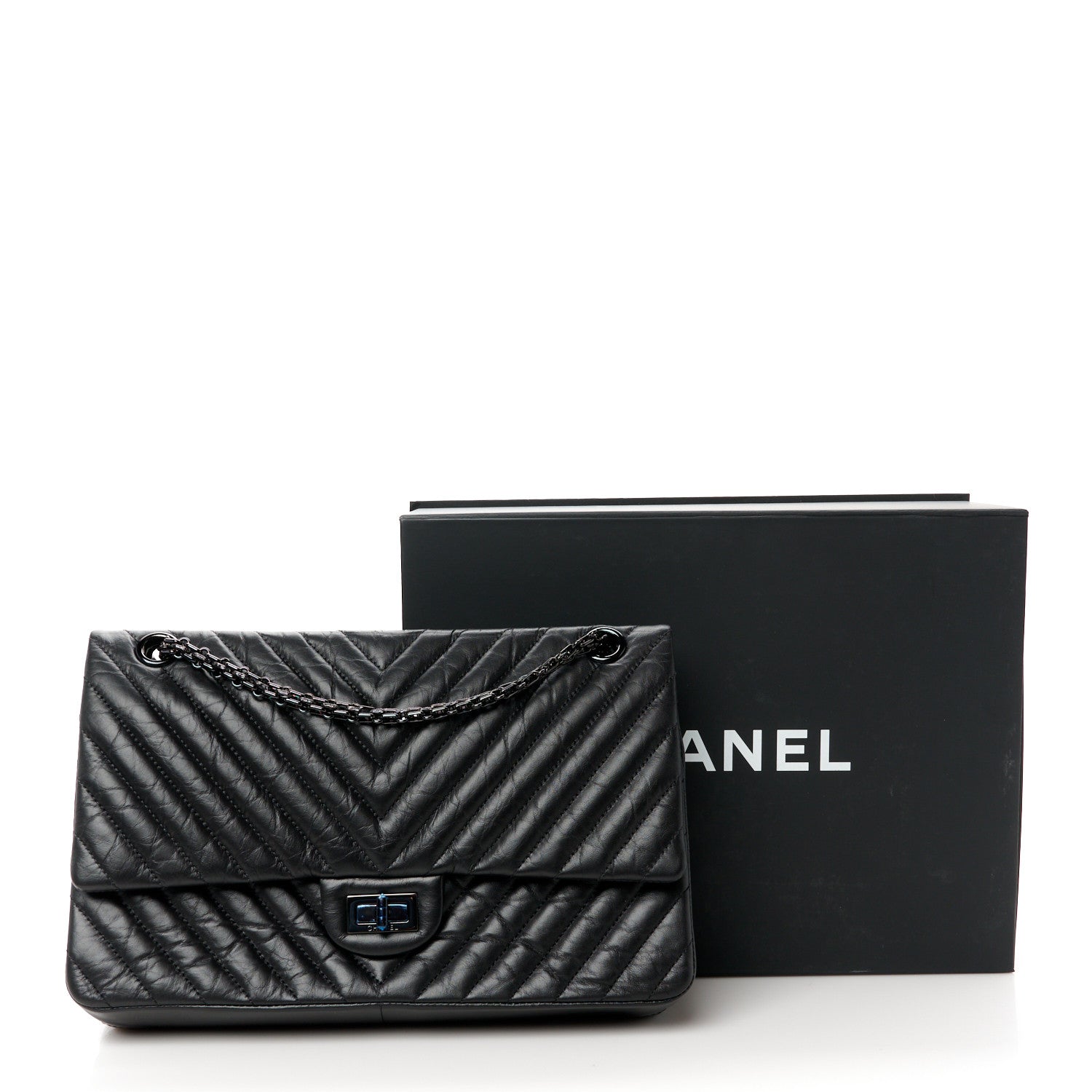 Chanel Aged Calfskin Chevron Quilted 2.55 Reissue 226 So Black 11 of 11