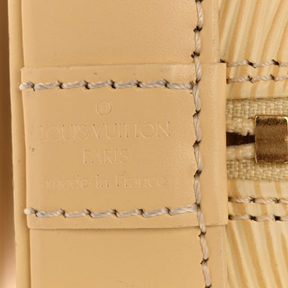 Louis Vuitton Epi Alma PM Vanilla 6 of 19