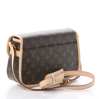 Louis Vuitton Monogram Sologne 2 of 7