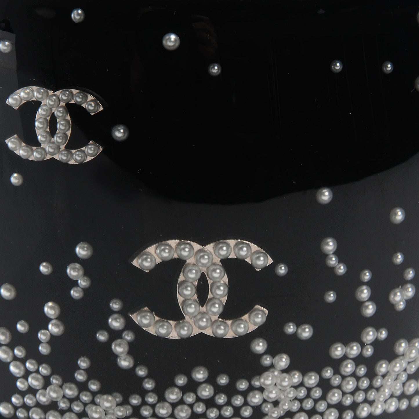 Resin Pearl CC Cuff Black