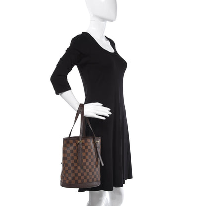 Louis Vuitton Damier Ebene Marais Bucket 23 2 of 23