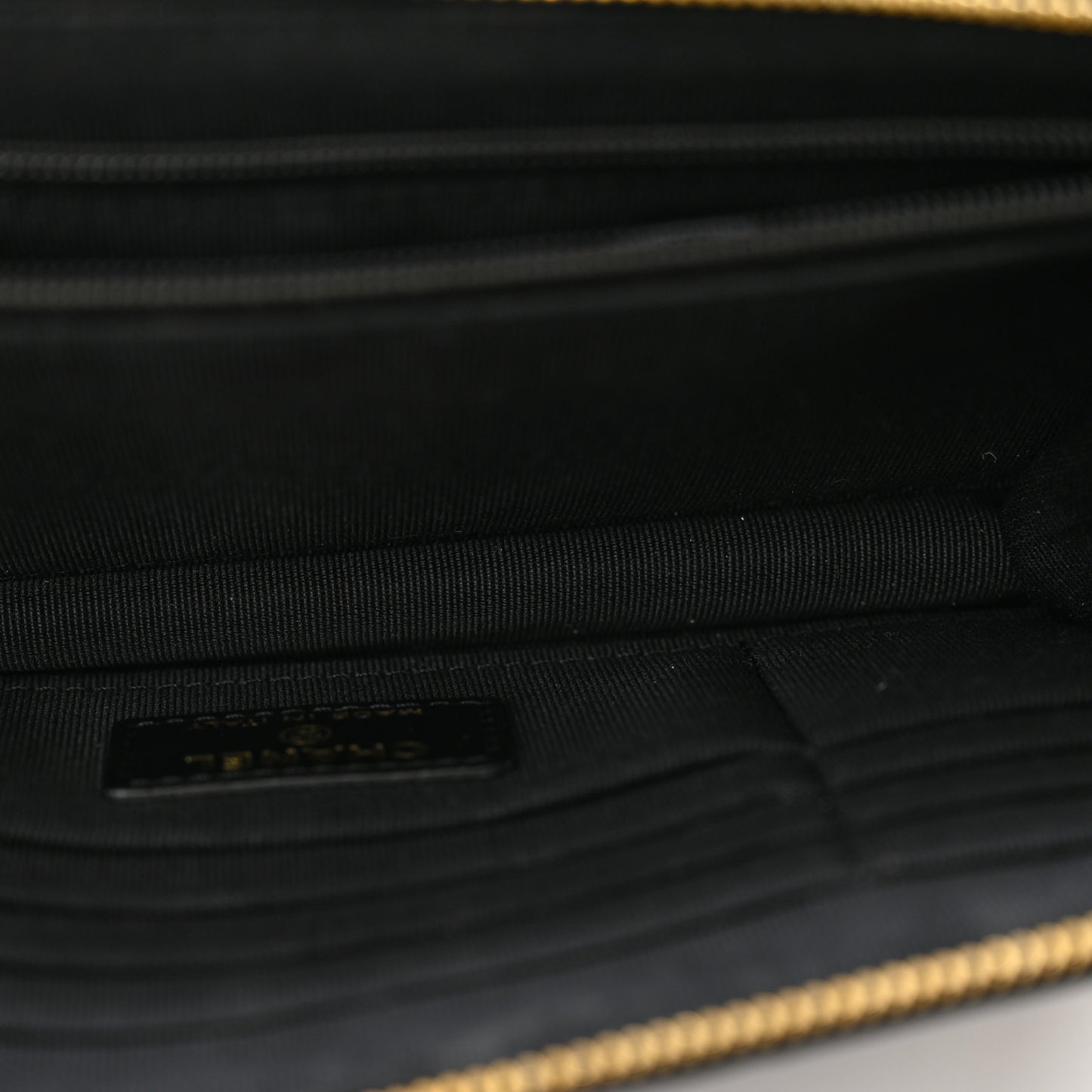 Caviar Quilted Polly Pocket Pouch Black
