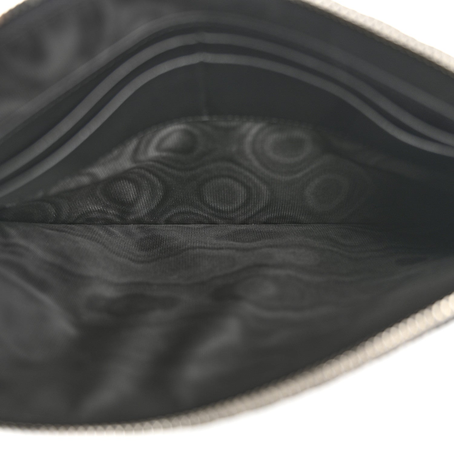 Gucci Microguccissima Clutch Black 5 of 10