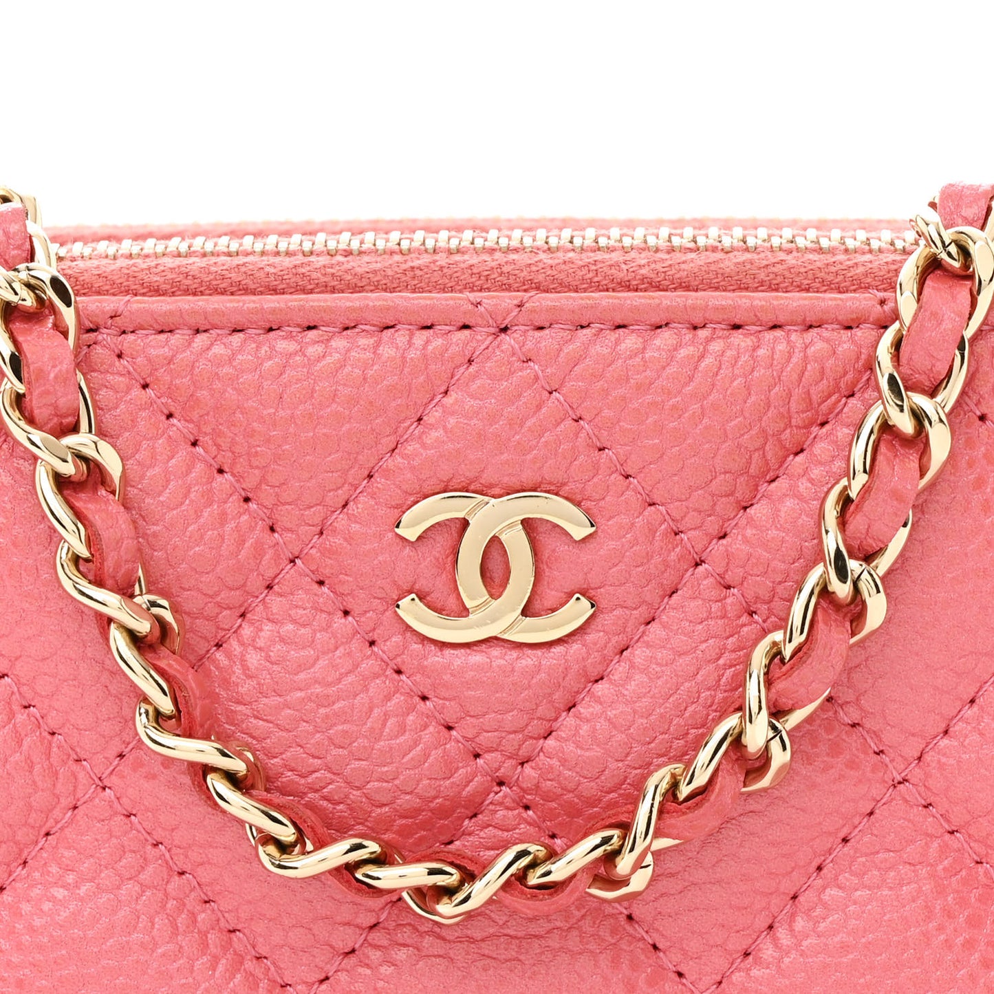 Iridescent Caviar Quilted Small Clutch With Chain Pink