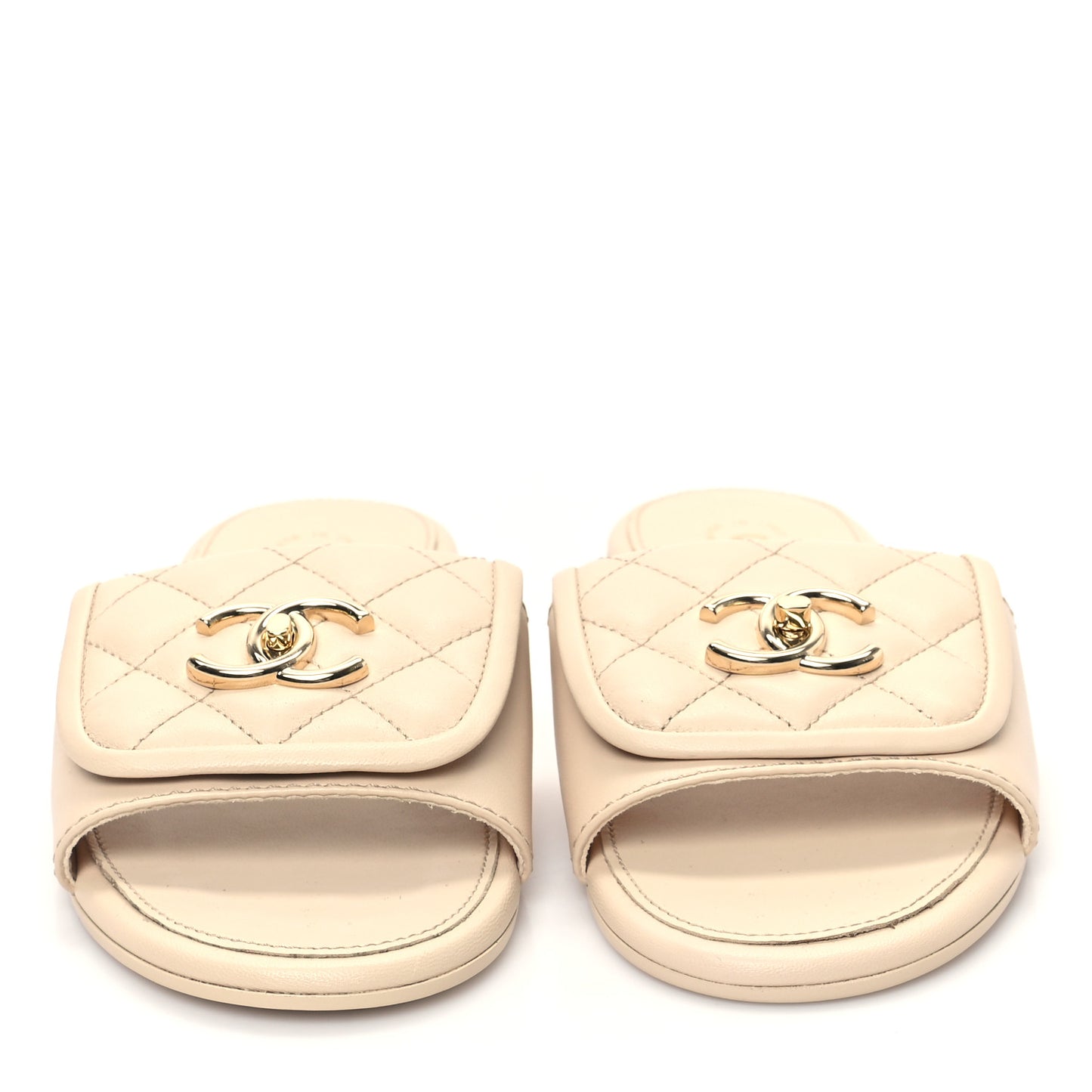 Lambskin Quilted Turnlock Flat Mules 37 Light Beige