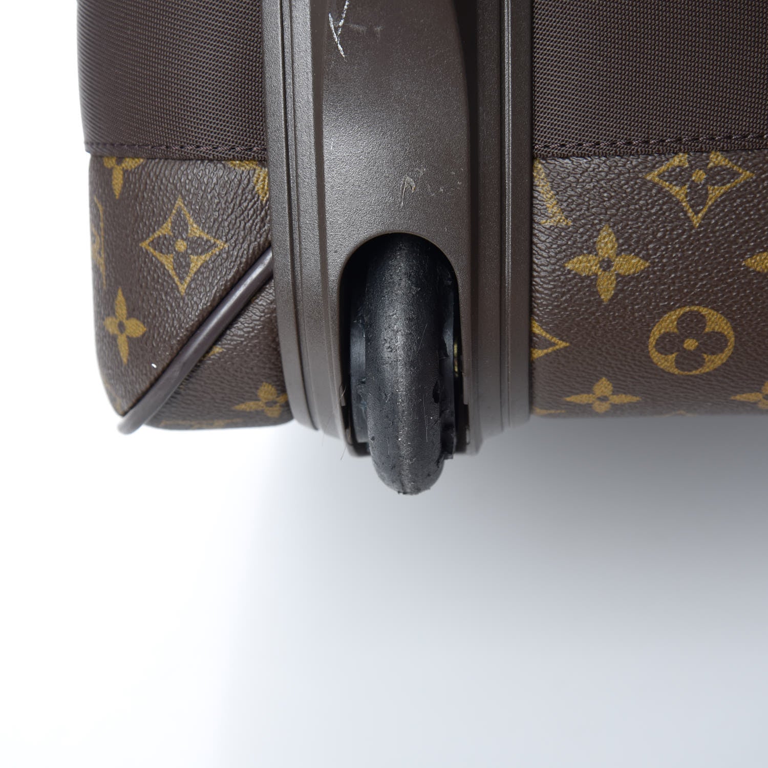 Louis Vuitton Monogram Pegase 55 12 of 25