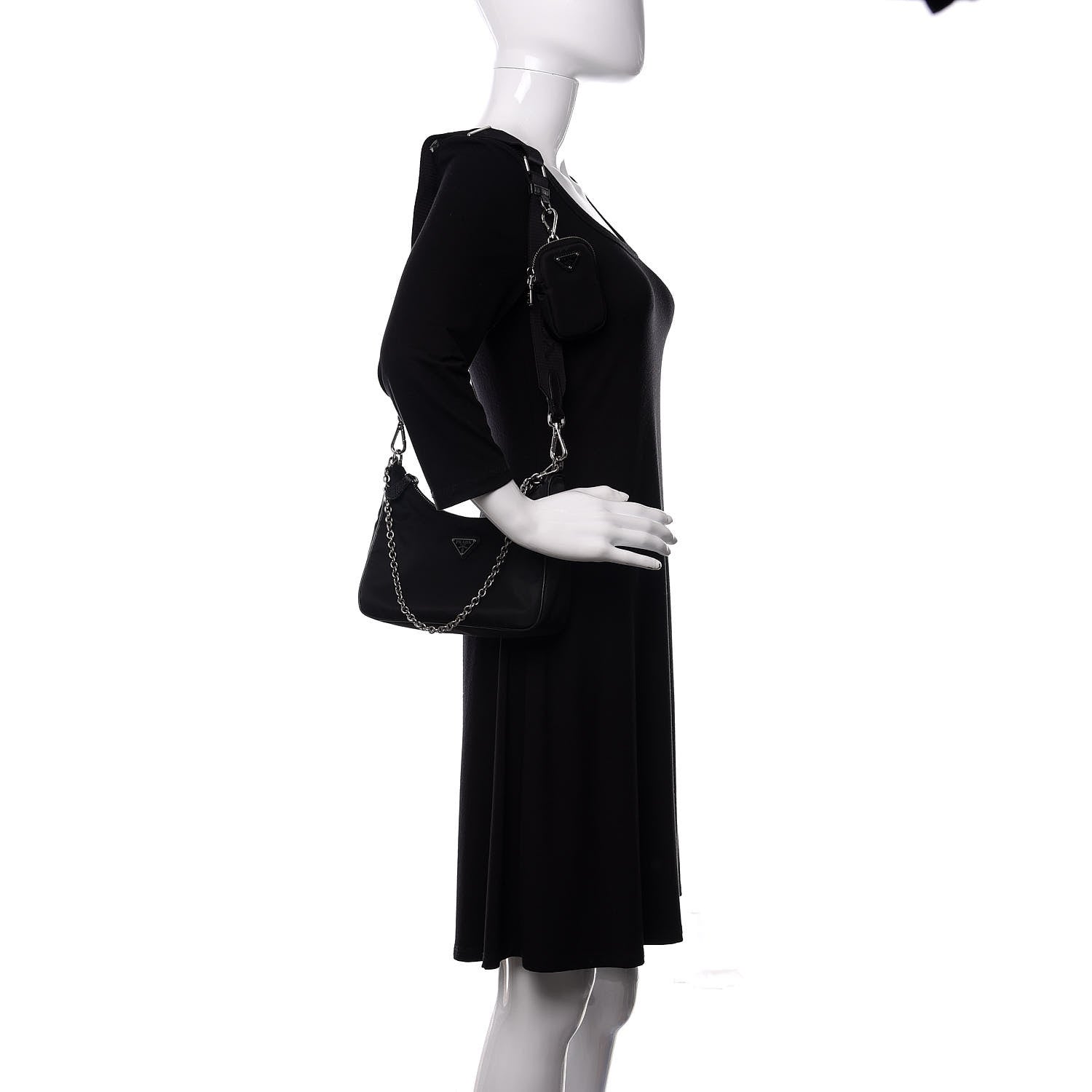 Prada Nylon Re-Edition 2005 Shoulder Bag Black 2 of 11