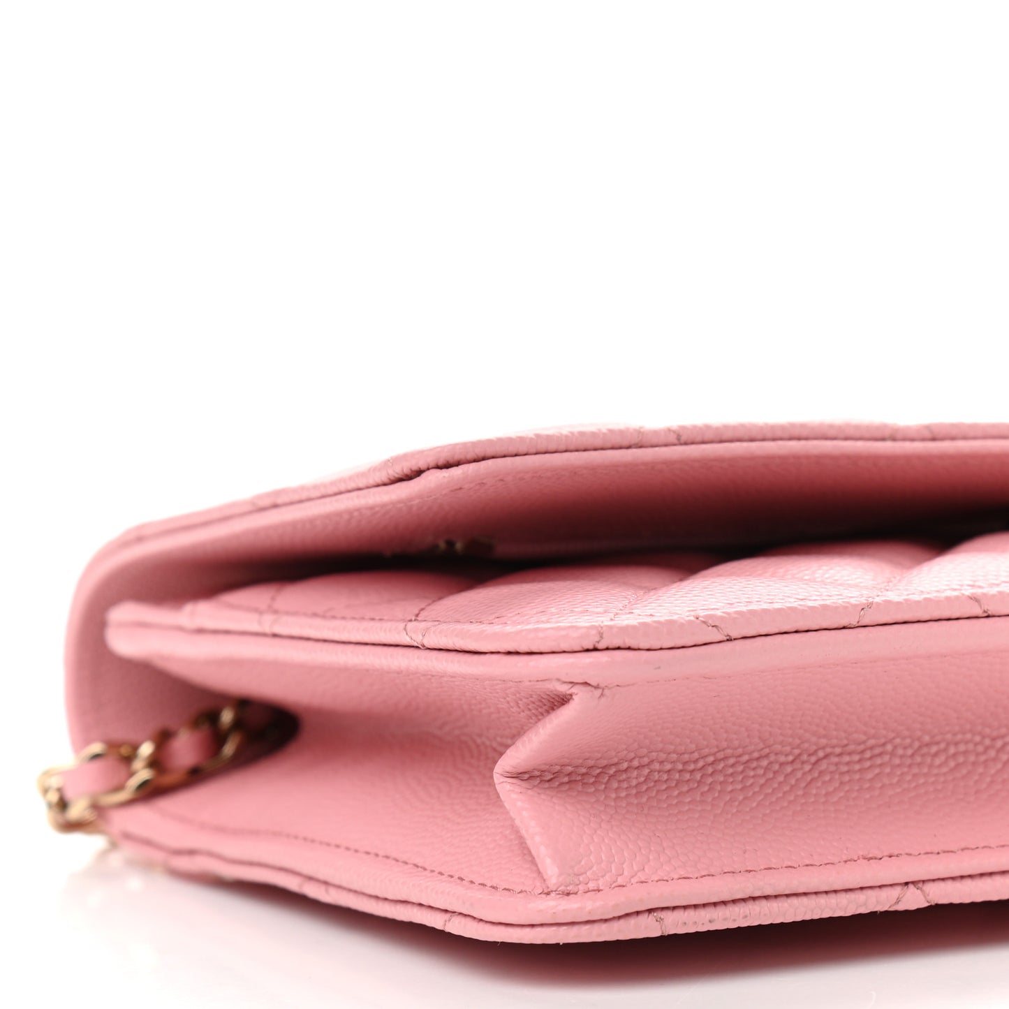 Caviar Quilted Wallet on Chain WOC Light Pink