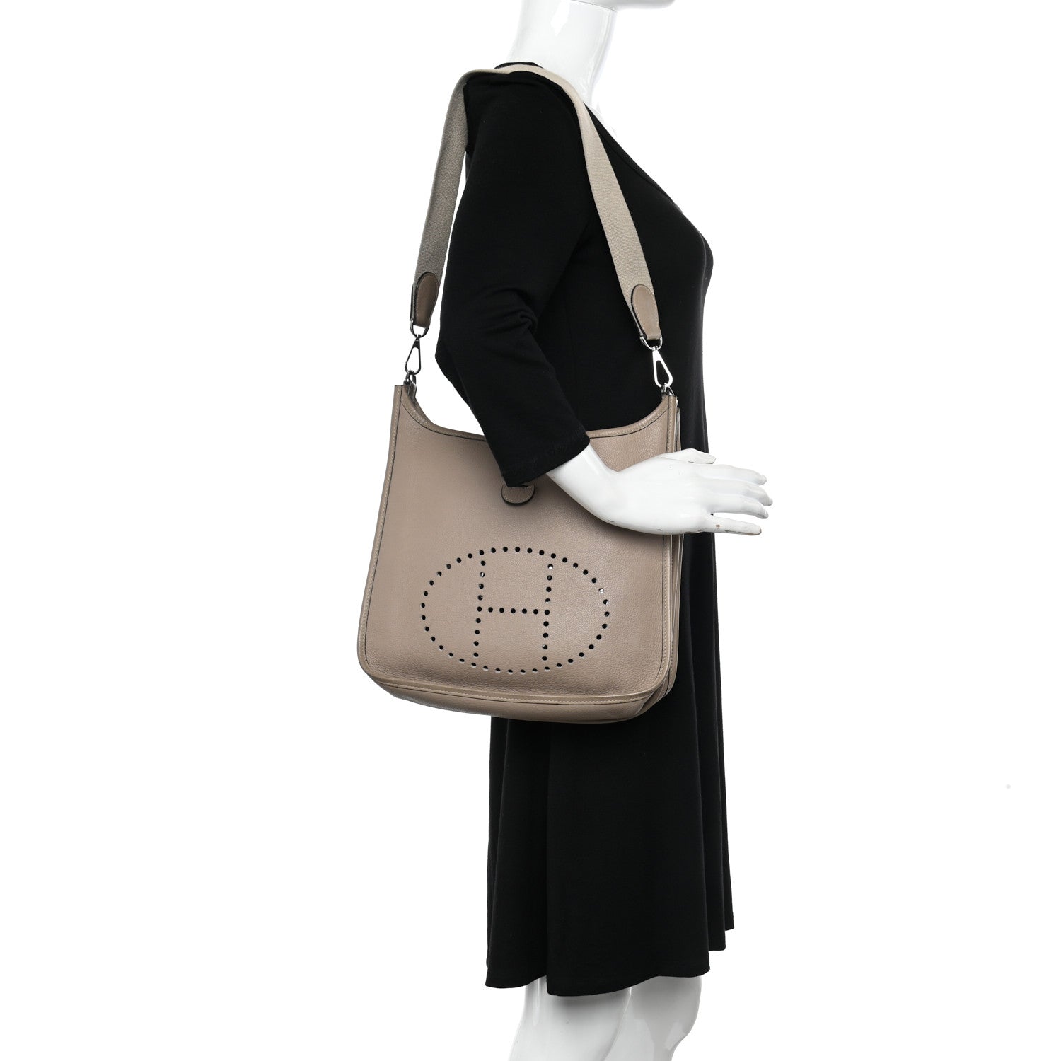 Hermes Taurillon Clemence Evelyne II PM Gris Tourterelle 2 of 11