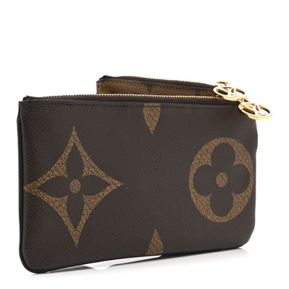 Louis Vuitton Reverse Monogram Giant Trio Pouch 3 of 11