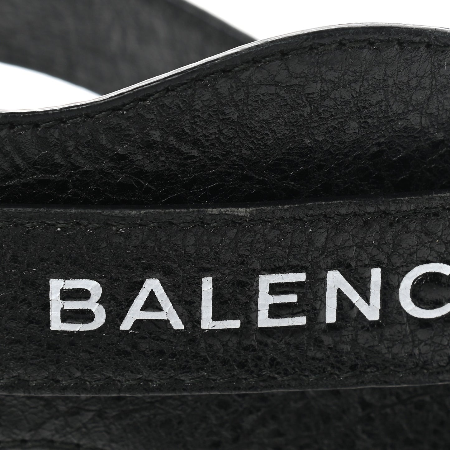 Agneau Classic Hardware Logo Shoulder Strap Black