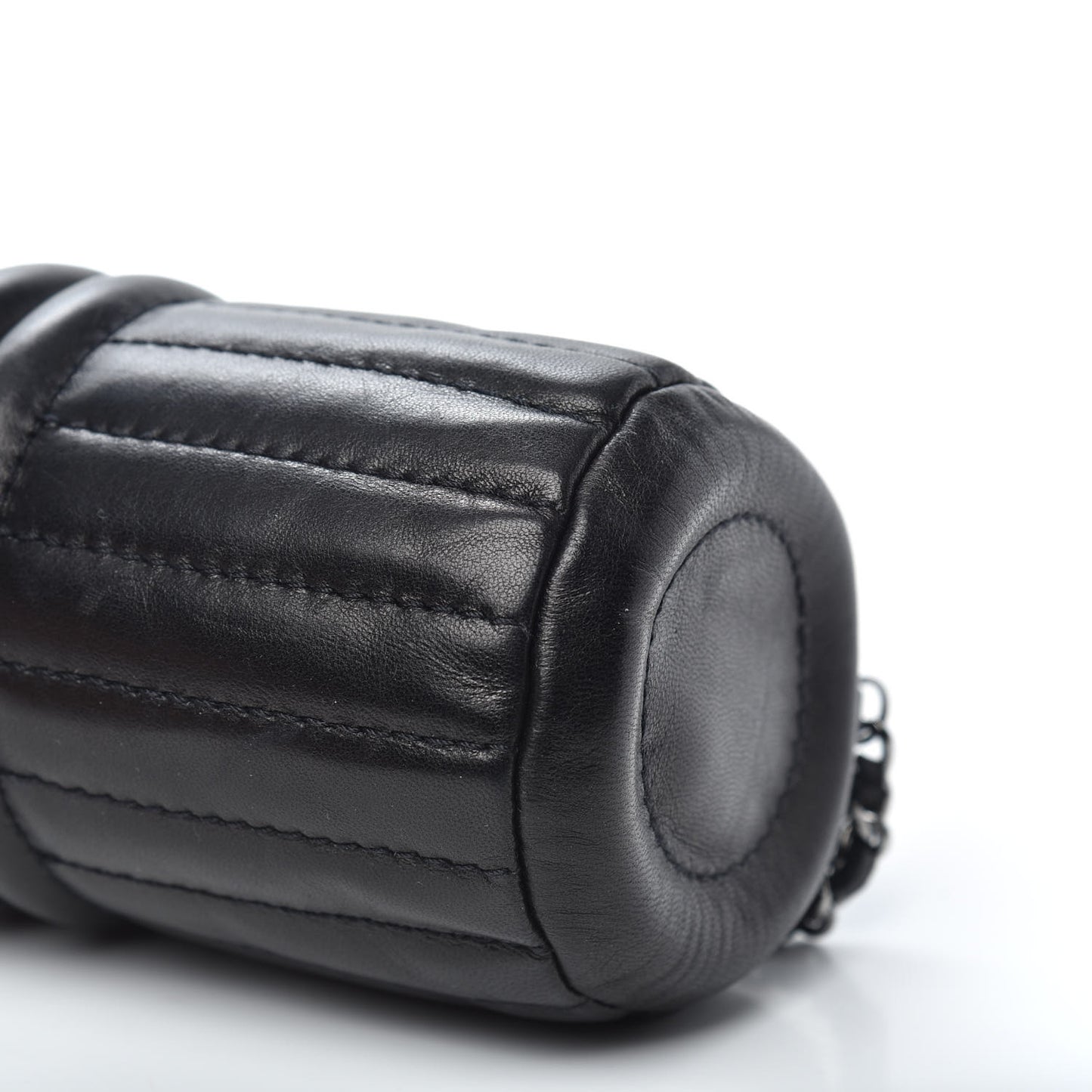 Lambskin Horizontal Quilt Pochette Black