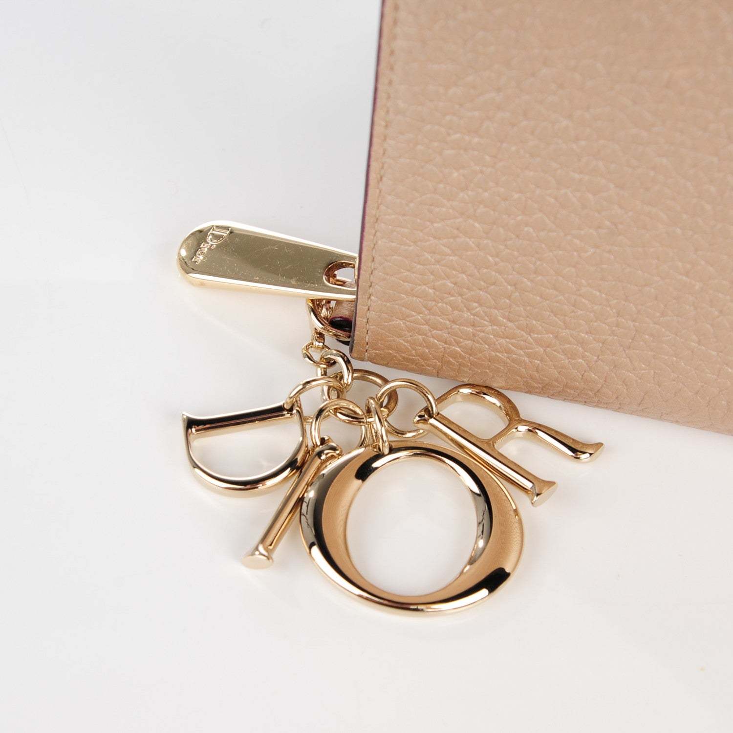 Christian Dior Metallic Bullcalf Diorissimo Voyageur Wallet Champagne 6 of 8
