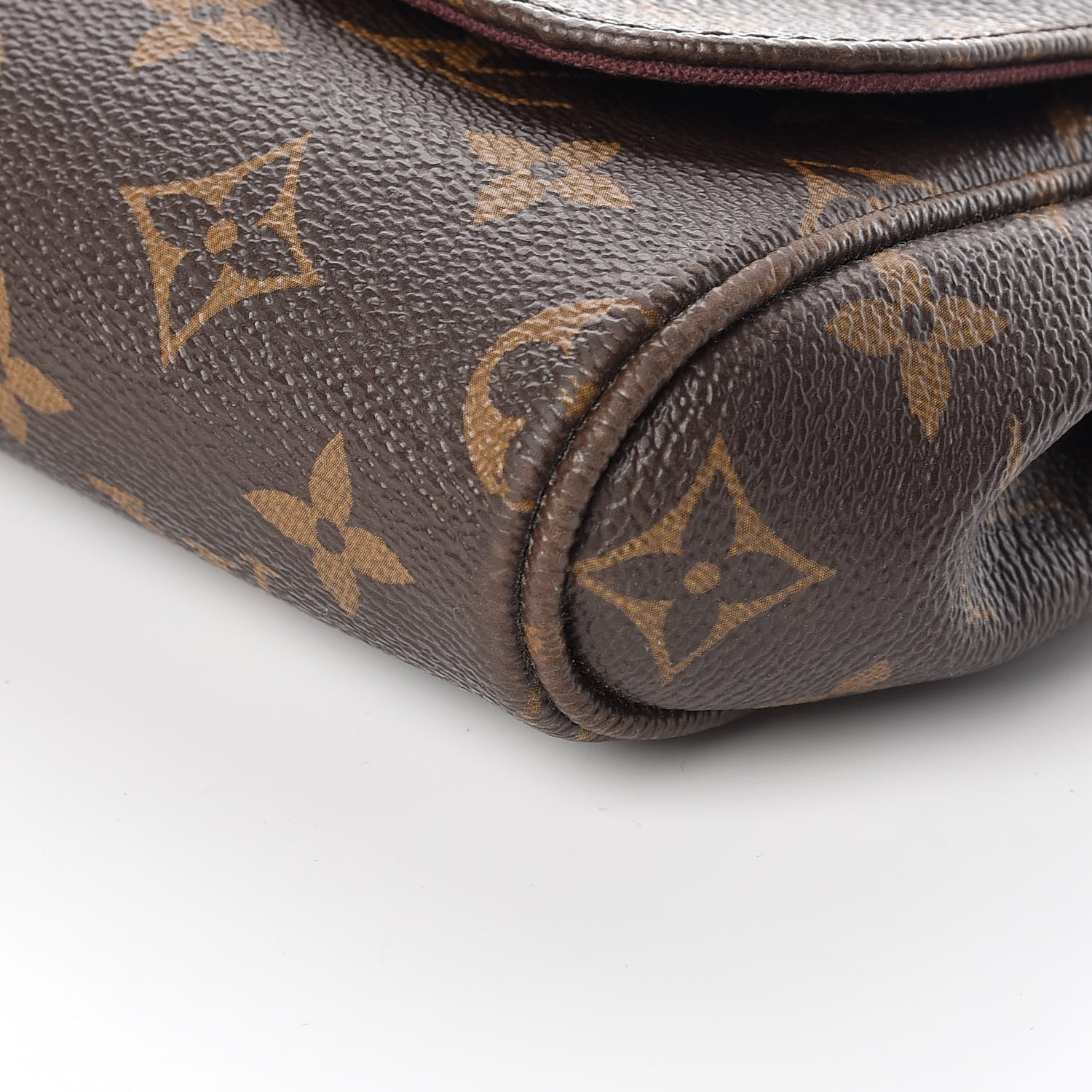 Louis Vuitton Monogram Favorite MM 10 of 17