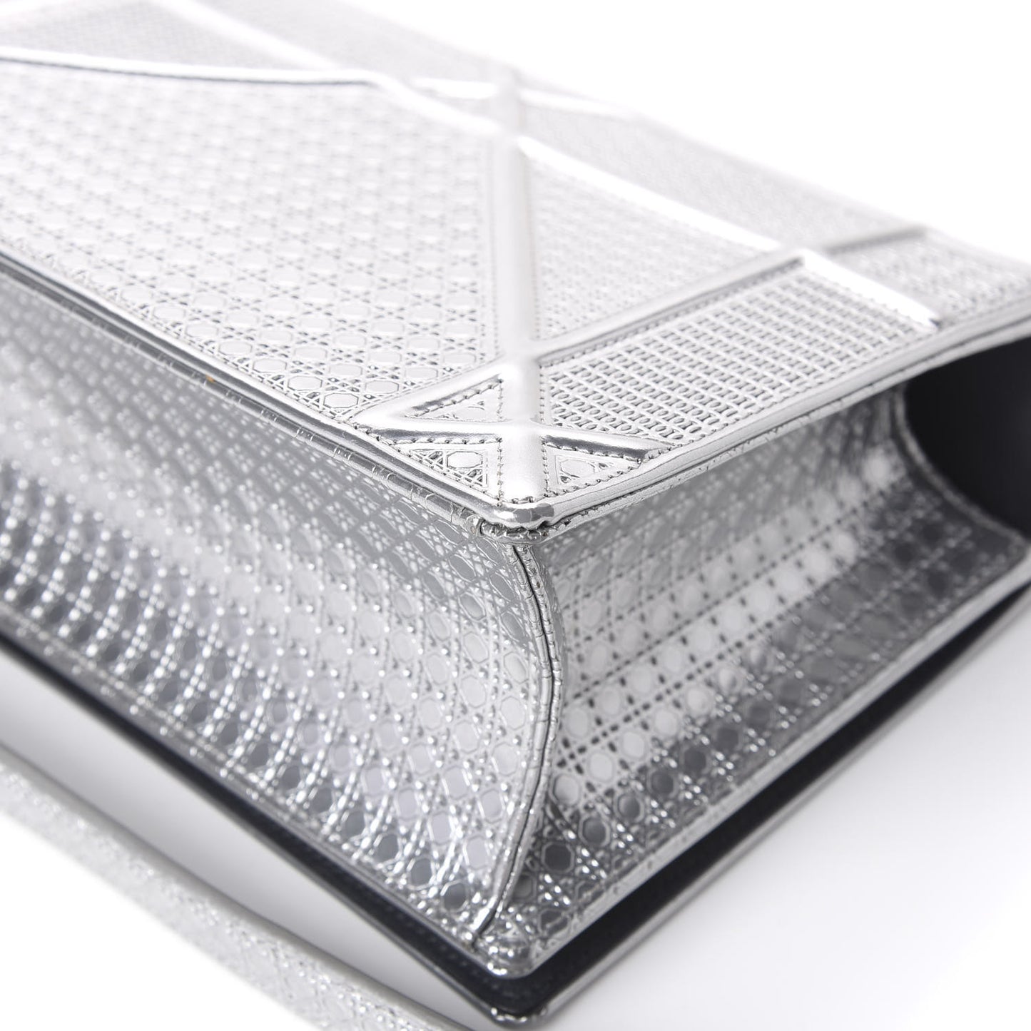 Metallic Patent Micro-Cannage Medium Diorama Flap Bag Silver