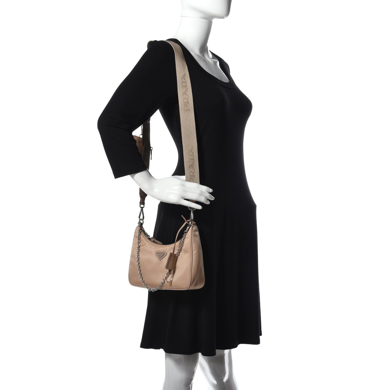 Prada Nylon Re-Edition 2005 Shoulder Bag Cammeo 2 of 12
