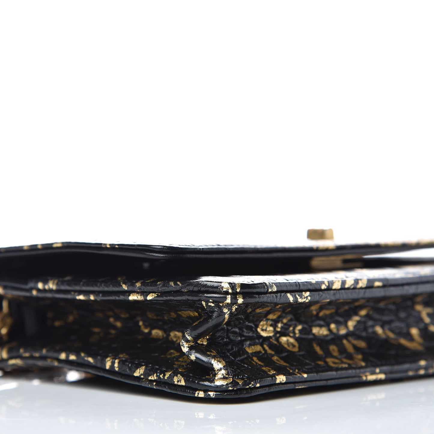 Calfskin Crocodile Embossed Graffiti 2.55 Cocodile Reissue Wallet On Chain WOC Black Gold