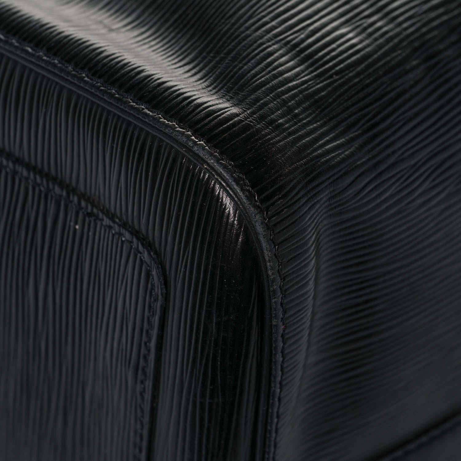 Louis Vuitton Epi Keepall 55 Black 9 of 17
