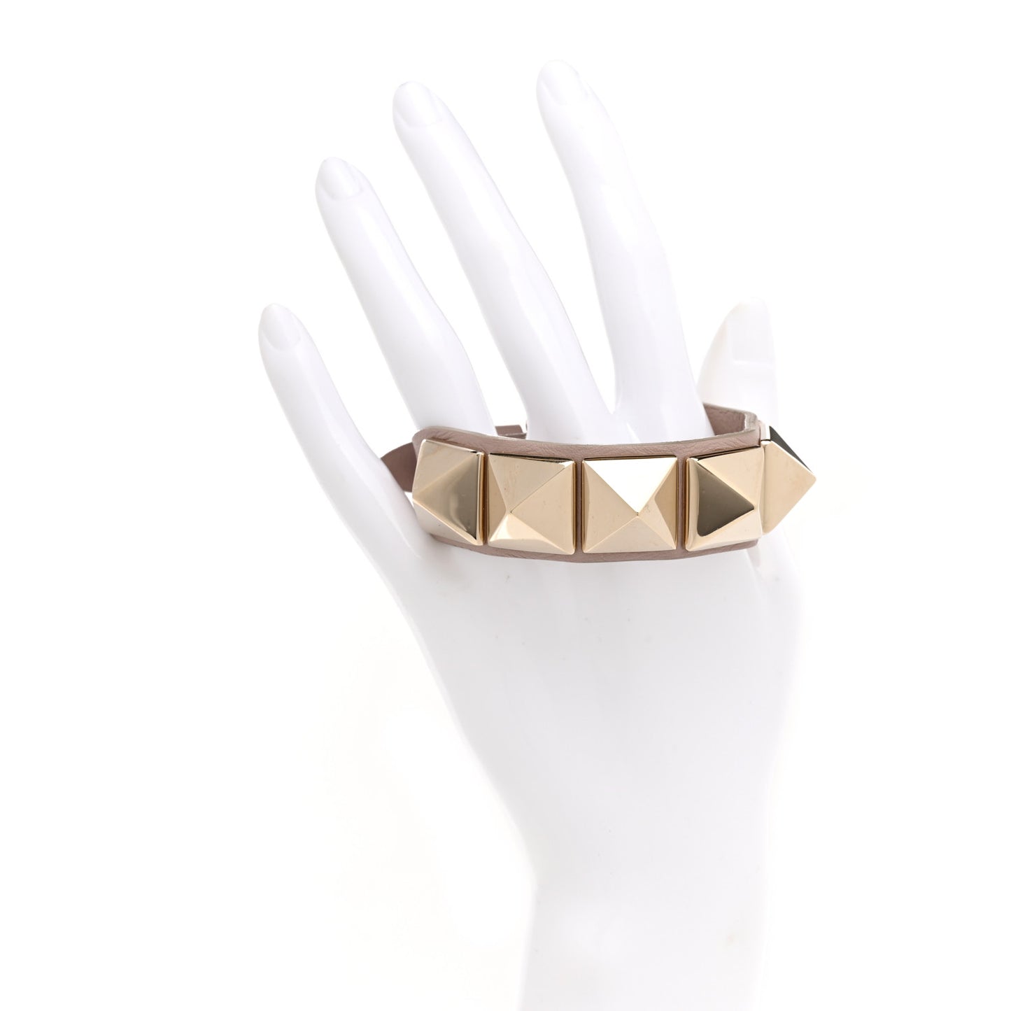 Metallic Vitello Macro Rockstud Bracelet Poudre