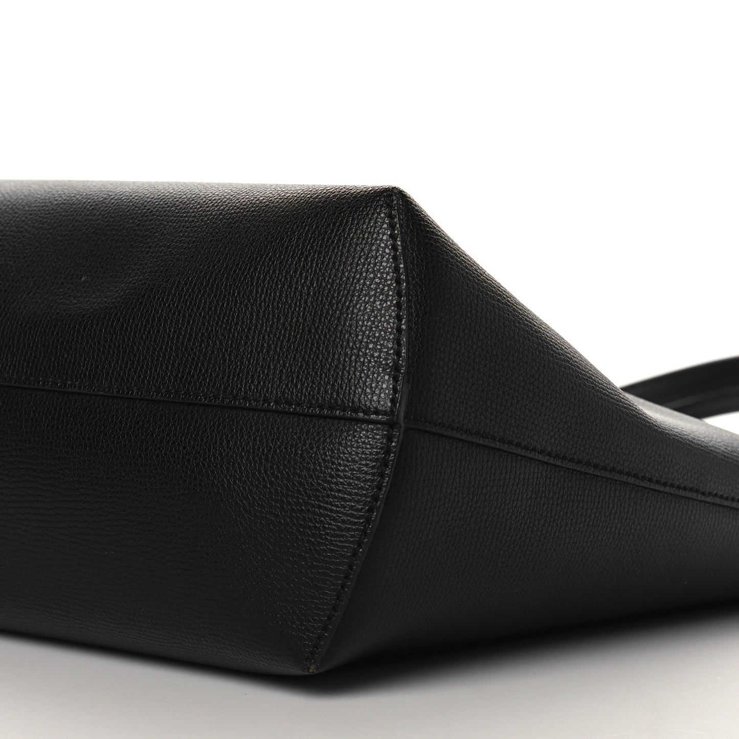 Vitello Vienna Enamel F is Fendi Shopping Tote Black Taupe