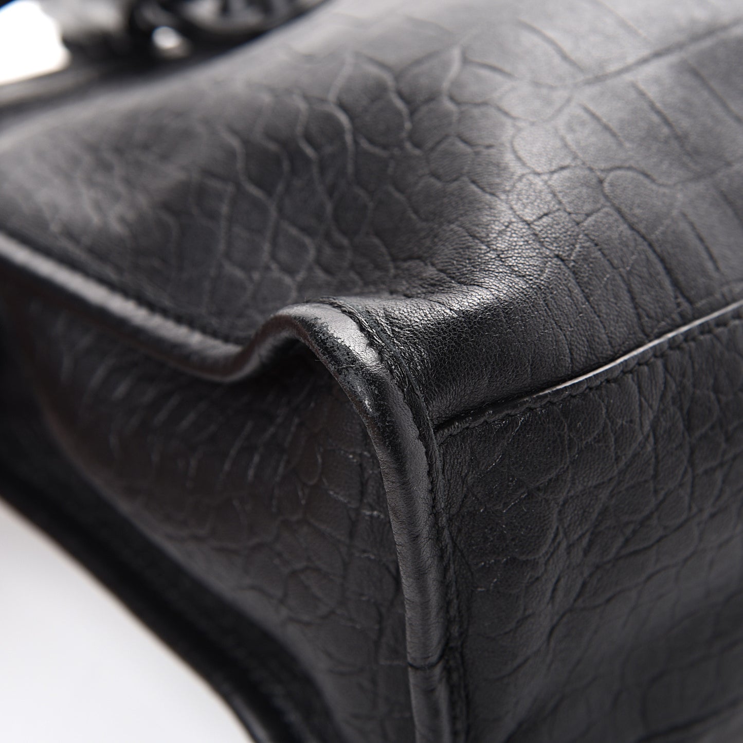 Matte Supple Lambskin Crocodile Embossed Classic Black Hardware S City Black