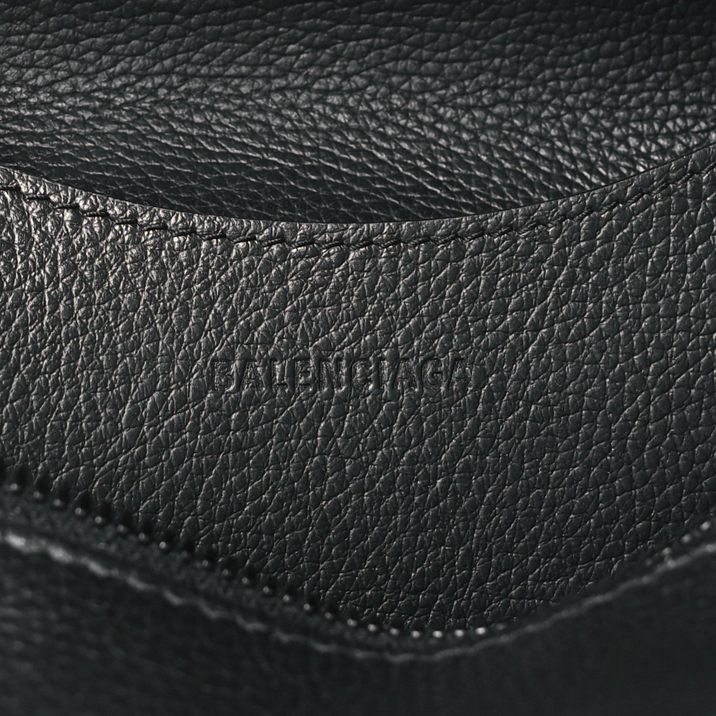 Grained Calfskin Neo Classic Black Hardware S City Black