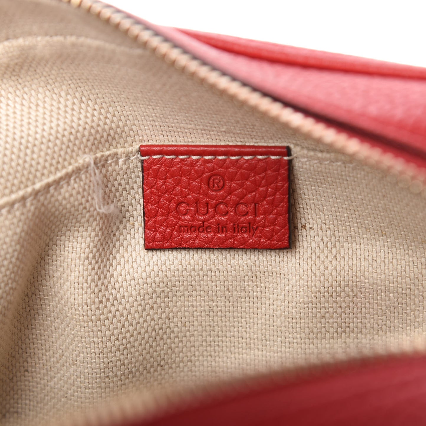 Pebbled Calfskin Small Soho Disco Bag Tabasco Red