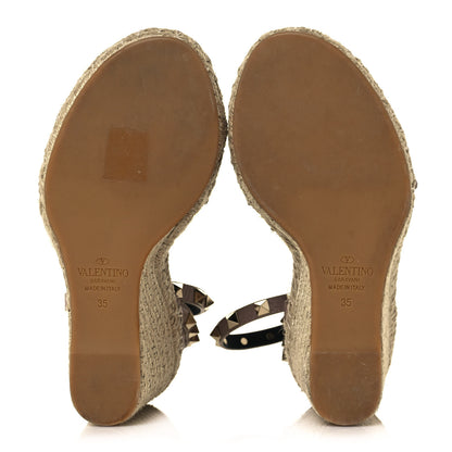 Valentino Garavani Grained Calfskin Rockstud Ankle Strap Espadrille 15/105mm Wedge Sandals 35 Poudre Natural 5 of 8