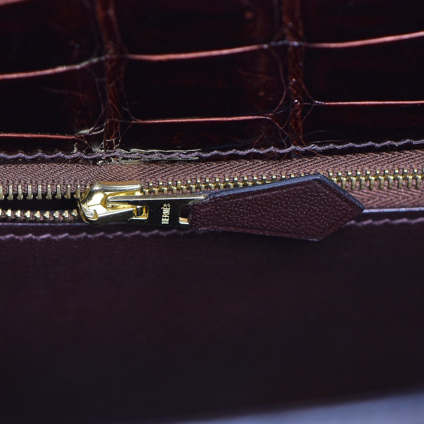 Shiny Porosus Crocodile Kelly Sellier 35 Havane