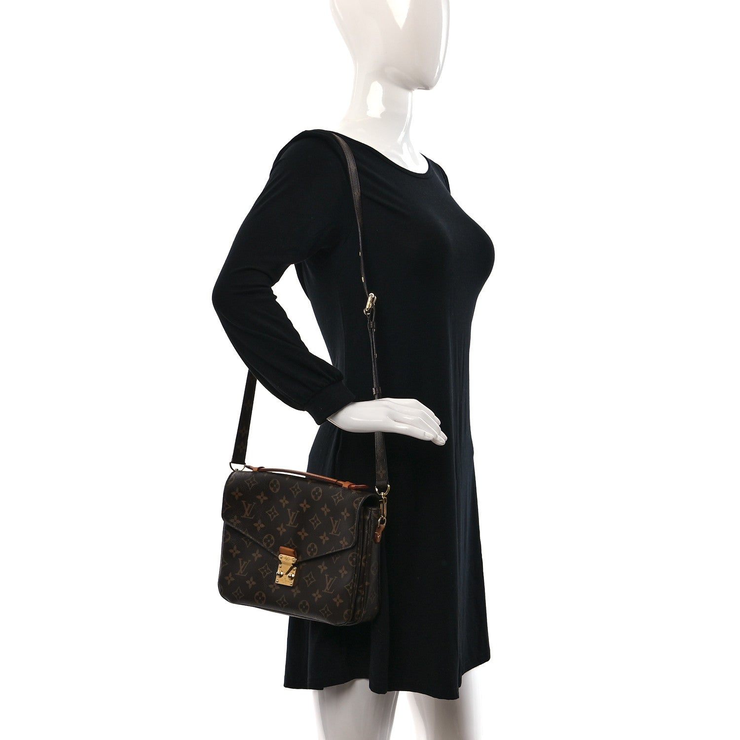 Louis Vuitton Monogram Pochette Metis 2 of 13