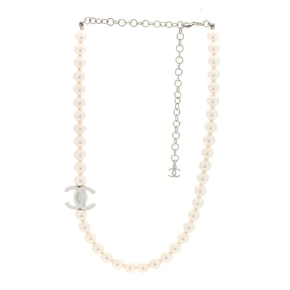 Chanel Pearl Resin CC Choker Necklace Pearly White Silver 3 of 5