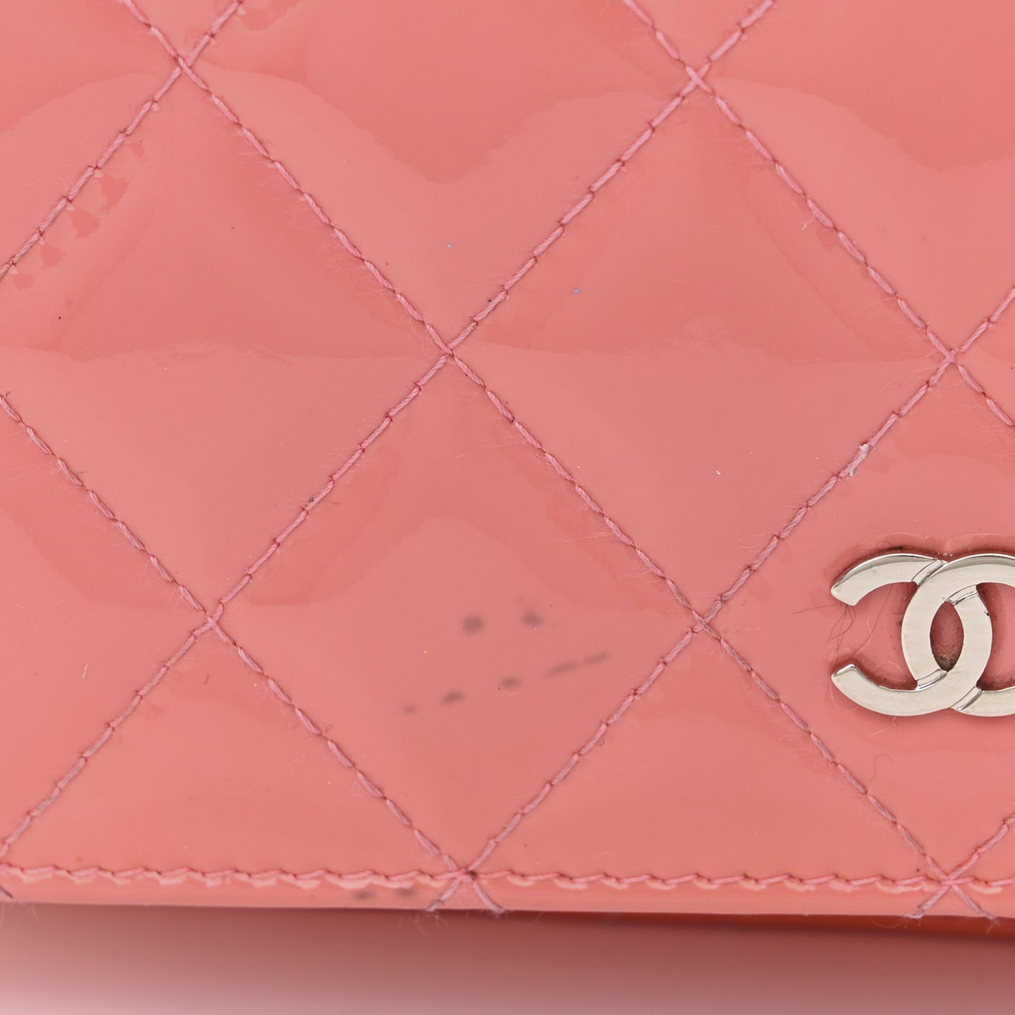 Patent Quilted Wallet On Chain WOC Coral