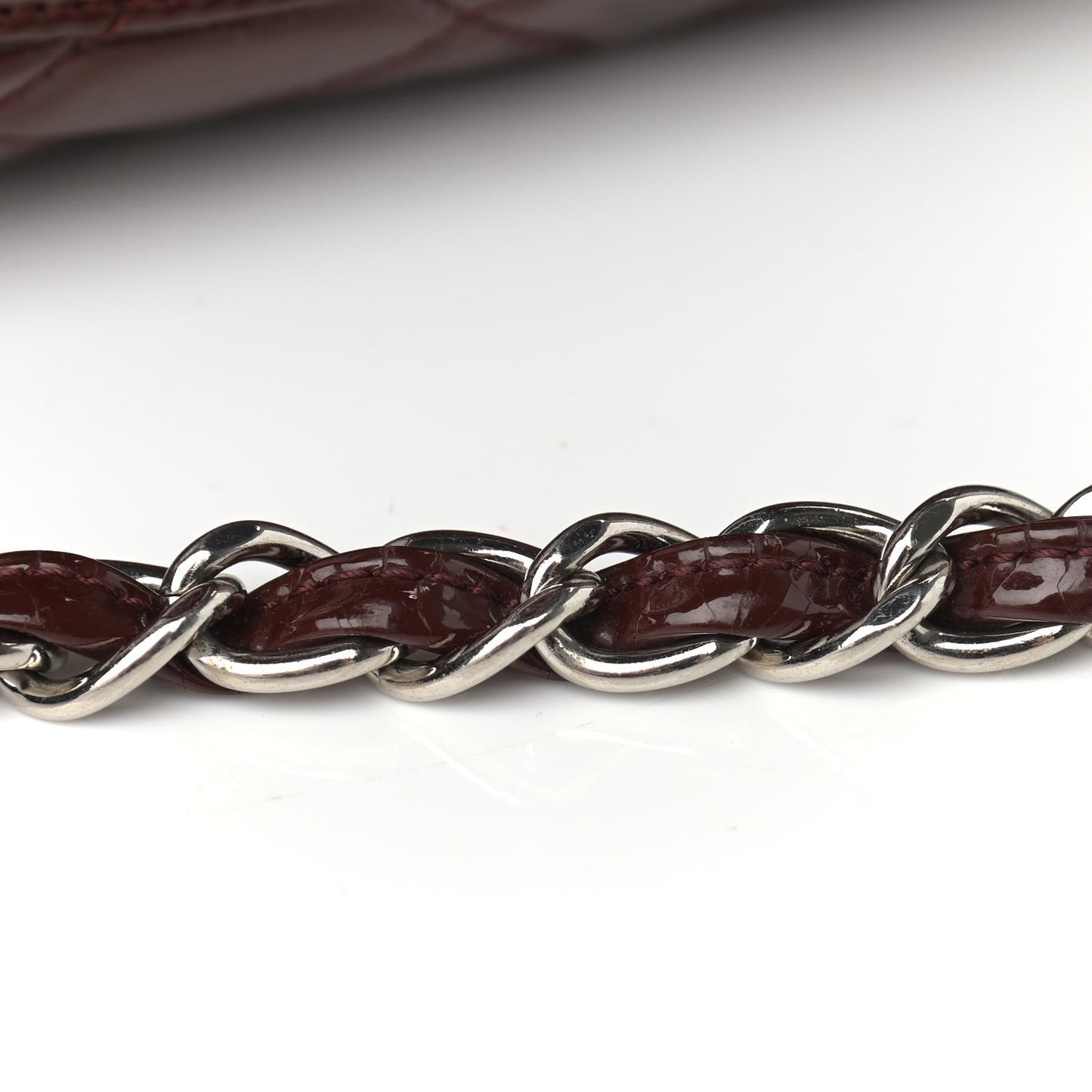 Patent Jumbo Single Flap Bordeaux
