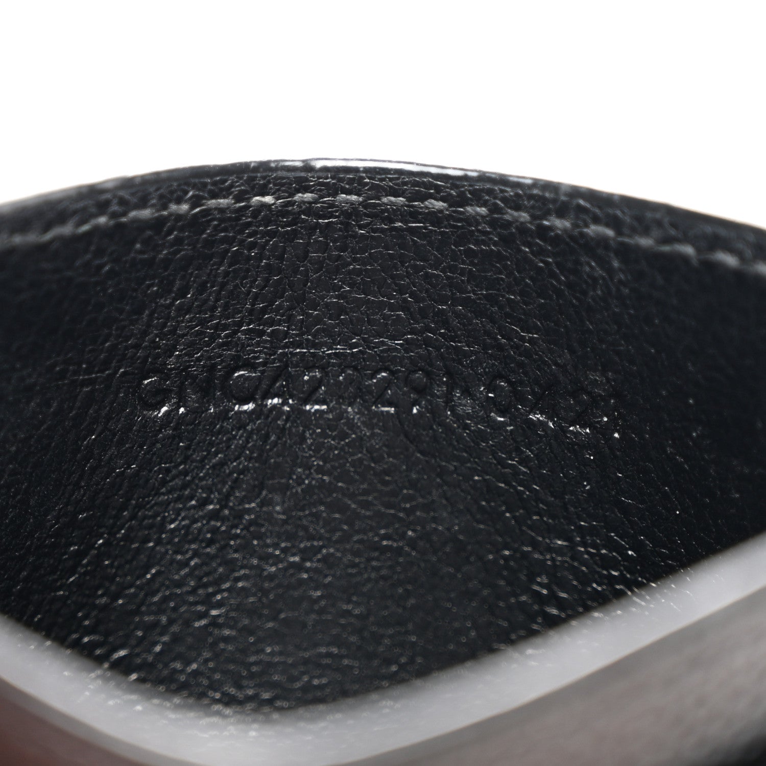 Saint Laurent Grain De Poudre Matelasse Chevron Monochrome Monogram Credit Card Case Black 7 of 9