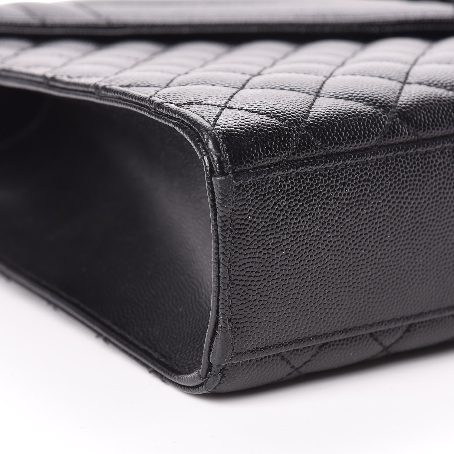 Saint Laurent Grain De Poudre Textured Mixed Matelasse Large Triquilt Monogram Monochrome Satchel Black 6 of 11