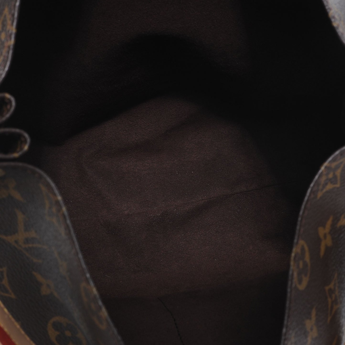 Monogram Metis