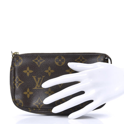 Louis Vuitton Monogram Petit Bucket Pouch 2 of 9