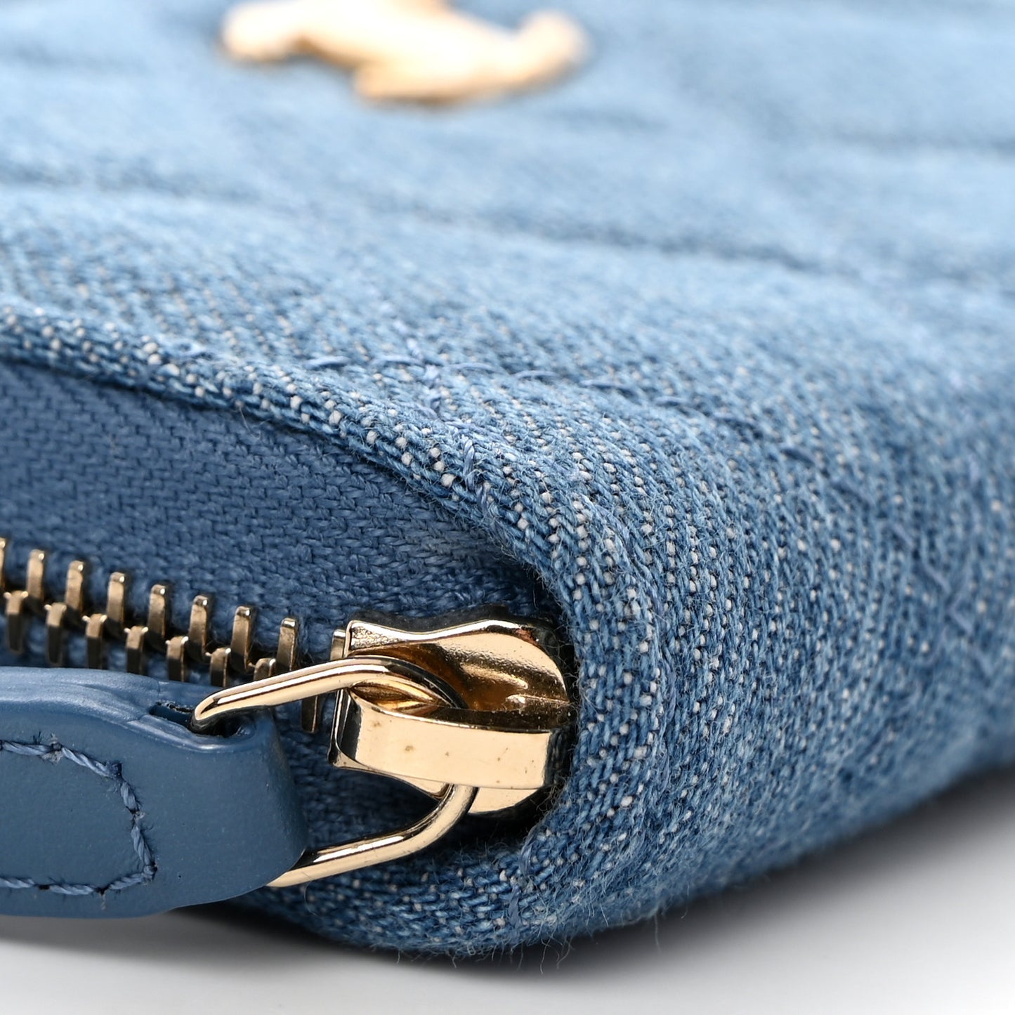 Denim Quilted CC Pearl Crush Zip Card Holder On Chain Blue